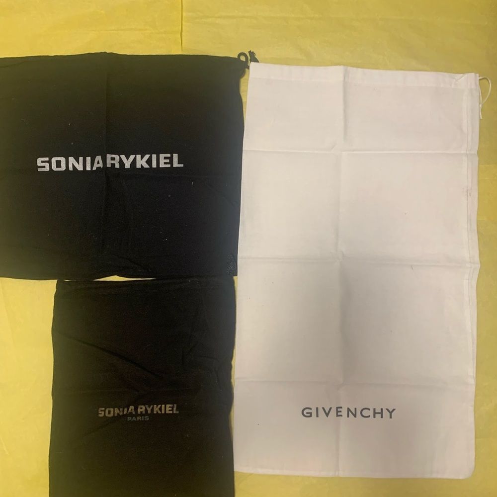Various dust bags